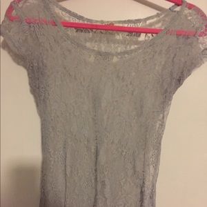 Women’s top lot